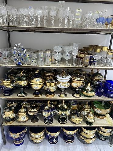 Şüşə və kristal qab-qacaq kolleksiyası - Klassik üslubda kəpəkli lalafo.az -da Şüşə və kristal qab-qacaq kolleksiyası - Klassik üslubda kəpəkli
