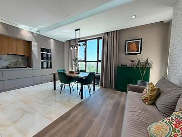 boulevard: For rent a 3 bedroom apartment in the Erkindik Boulevard area. 164 — 3