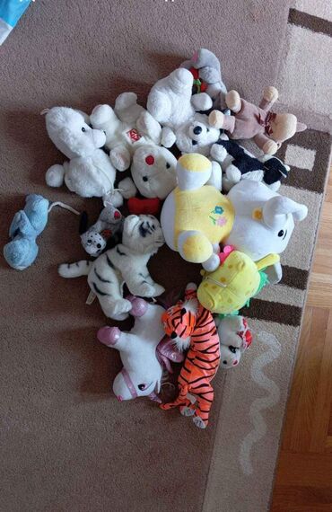 autici za decu igracke: Imam petnaestak plišanih opranih naravno igračaka i dajem vrlo