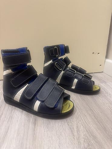Детская одежда и обувь: Uşaq üçün ortopedik sandal cütü 
 :1defe geyilib ortopedik 36 razmer — 2
