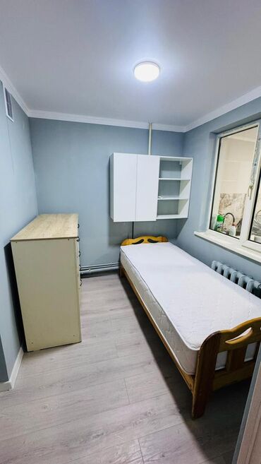 Долгосрочная аренда квартир: 3 комнаты, Собственник, Без подселения, С мебелью частично — 1