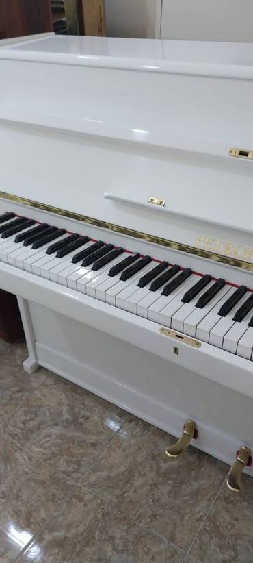 piano satisi elanlari: Piano, Petrof, Rəqəmsal