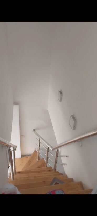 Kommersiya daşınmaz əmlakının satışı: Gəncə ş.mərkezdə H.Əliyev pr. Gəncə mola,təzə Filarmoniya,Qlaf poçta — 11