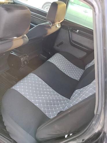 Audi: Audi 100: 1991 г., 2 л, Механика, Бензин, Седан — 9