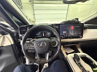 лексус минивен: Lexus LM: 2025 г., 2.4 л, Автомат, Бензин, Минивэн — 2