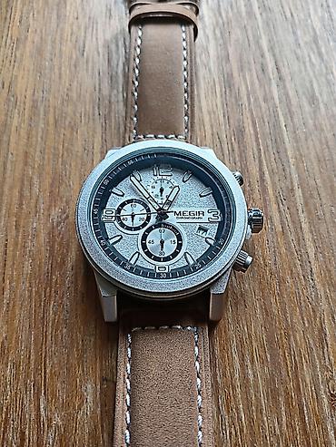 Ručni satovi: Kućište od nerdjajućeg čelika, prečnik kućišta 44 mm, debljina kućišta — 12