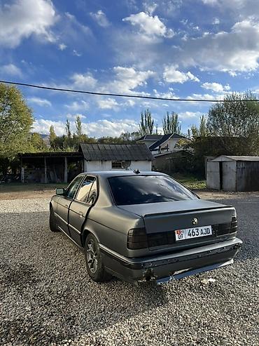 BMW 5 series: 1991 г., 2 л, Механика, Седан