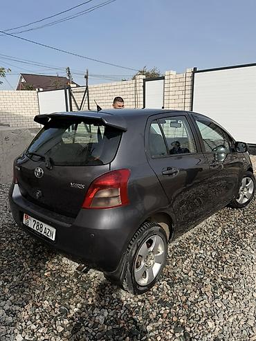 тойота ярист: Toyota Yaris: 2008 г., 1.3 л, Робот, Бензин, Хэтчбэк — 2
