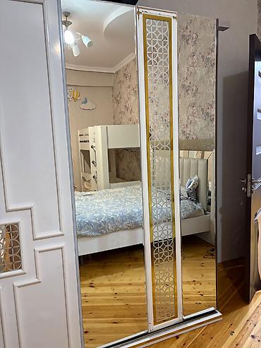 guzgu salon: İstifadə olunmuş, amma yaxşı vəziyyətdə olan şkaf qapıları satılır — 1