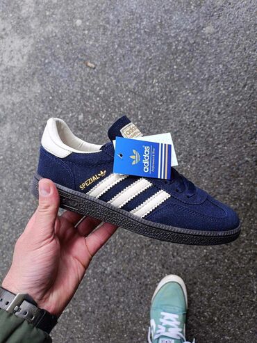 Patike: Adidas, 43 — 7