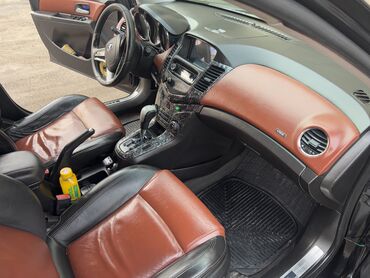 Chevrolet: Chevrolet Cruze: 2008 г., 1.6 л, Автомат, Бензин, Седан — 14