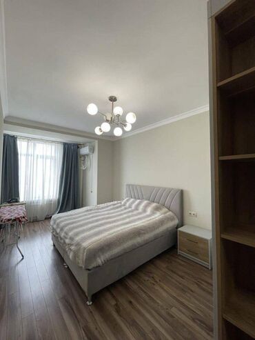 продаю квартиру боконбаева: 3 комнаты, 125 м², Элитка, 10 этаж, Косметический ремонт