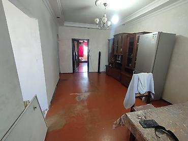 bakıda ev satışı: Bakı, 7-ci mikrorayon, 2 otaqlı, Köhnə tikili, m. Azadlıq Prospekti, 60 kv. m — 5