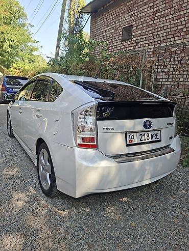 би лед установка: Toyota Prius: 2010 г., 1.8 л, Вариатор, Гибрид, Лифтбек — 4