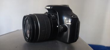 Проекторы: Продаю классный фотоаппарат канон 1100d обектив 18-55 снимает на видео