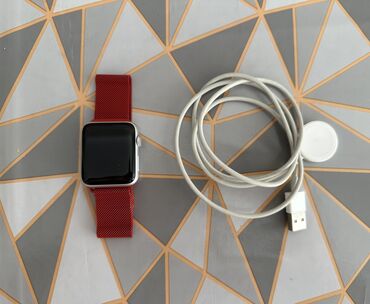naushniki apple besprovodnye: Apple Watch Series 3, 42 mm Silver