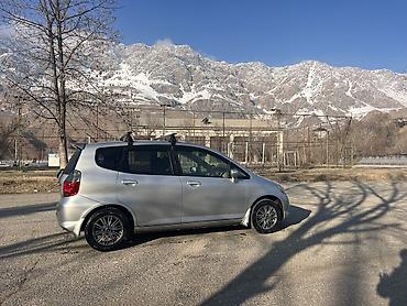 fit 2012: Honda Fit: 2006 г., 1.5 л, Вариатор, Бензин, Хэтчбэк — 2