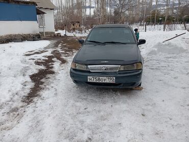 Daewoo: Daewoo Nexia: 2002 г., 1.5 л, Механика, Бензин, Седан