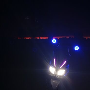 скутер в бишкеке: Скутер түрү 150 куб. см, Бензин, Колдонулган