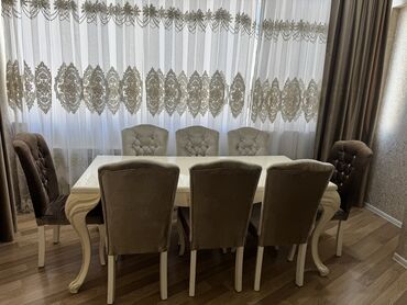 Masa və oturacaq dəstləri: Qonaq otağı üçün, İşlənmiş, Açılmayan, Dördbucaq masa, 8 stul -da lalafo.az — 12 Masa və oturacaq dəstləri: Qonaq otağı üçün, İşlənmiş, Açılmayan, Dördbucaq masa, 8 stul — 12