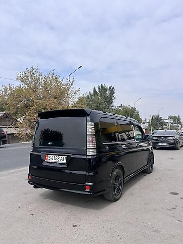 спойдер: Honda Stepwgn: 2003 г., 2.4 л, Автомат, Газ, Минивэн — 3