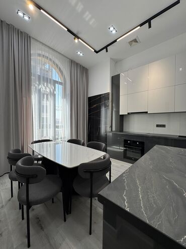 английский квартал снять квартиру: 2 комнаты, 72 м², Элитка, 10 этаж, Дизайнерский ремонт
