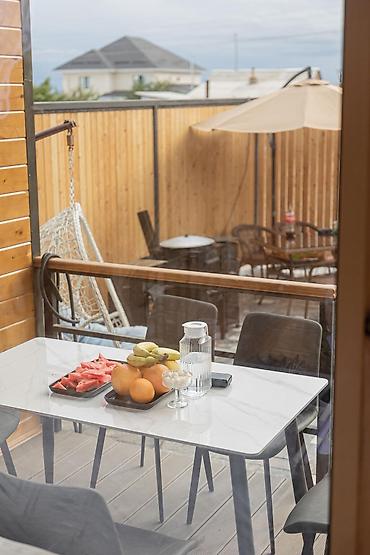 Иссык-Куль 2026: Коттедж, issyk_bay Чолпон-Ата, Парковка, стоянка, Охраняемая территория, Бассейн — 13