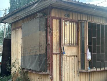 фитнесс зал: Павильон/киоск из металла и дерева - Компактное здание формата