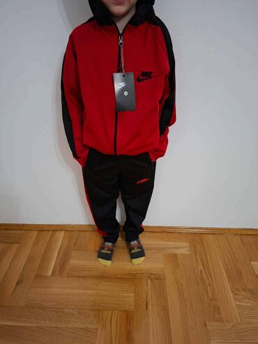 Komplet trenerke: Nike, Unisex — 10