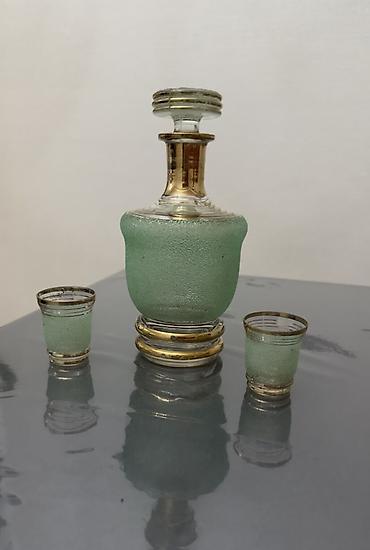 şuşe qab: Rəng - Yaşıl, Şüşə — 1