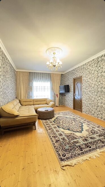 Günlük kirayə evlər: 200 kv. m, 5 otaqlı, Kanalizasiya, Artezian quyusu, Kombi — 4