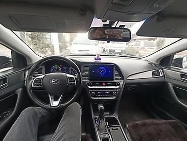 Продажа авто: Hyundai Sonata: 2018 г., Автомат, Гибрид, Седан — 8