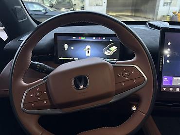 elektrikli maşınlar: Changan Uni-Z: 1.5 l | 2025 il 7000 km Ofrouder/SUV — 1