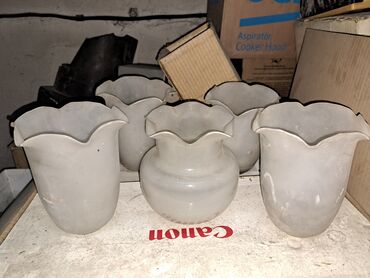 Люстры: Продаю плафоны каждую по 50 сом 1 фото, люстры любая 300 сом — 3