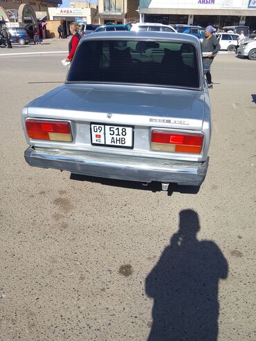 ВАЗ (ЛАДА): ВАЗ (ЛАДА) 2107: 2010 г., 1.5 л, Механика, Бензин, Седан — 4