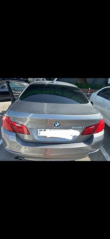 BMW: BMW 528: 2 l | 2014 il Sedan — 4