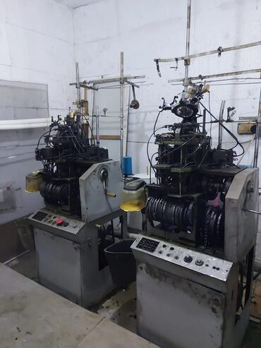 Sex, zavod və fabriklər: Xalqlar dostluğunda corab sexi və gözəllik salonu olan 70 kvadrat 5 — 6