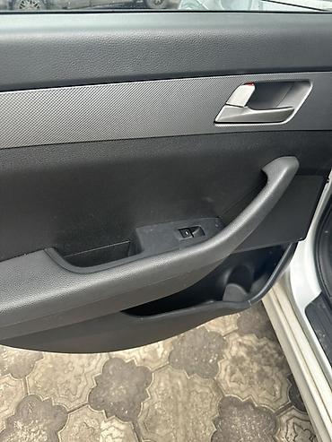 Hyundai: Hyundai Sonata: 2019 г., 2 л, Автомат, Газ, Седан — 11