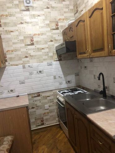 Uzunmüddətli kirayə mənzillər: Əhmədli metrosunun çixisinda 13 mertebeli binanın 13-cü mərtəbəsində — 4