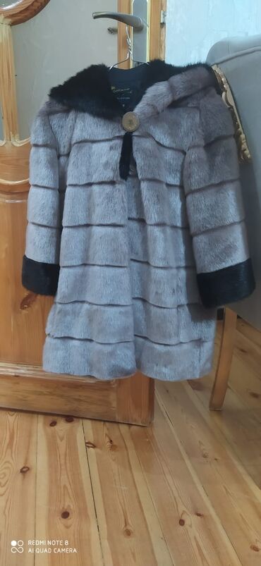 aşpaz paltarı: Шуба H&M, S (EU 36), цвет - Серый