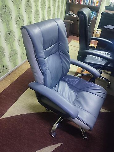 Офисные кресла: Офисное кресло, Б/у, С колесиками, цвет - Коричневый, Самовывоз, Бесплатная доставка, Платная доставка — 9