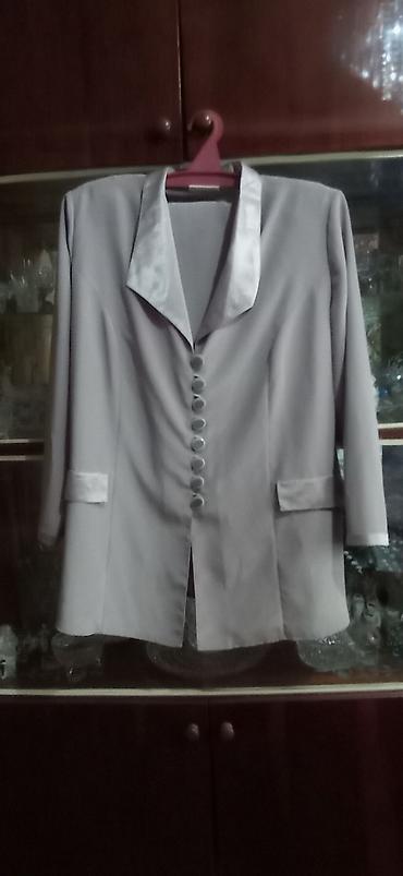 Костюмы с юбкой: Костюм женский. р-р 60. состояние отличное. в груди -134см. юбка - — 7