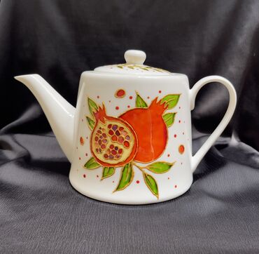 6 струнная укулеле: Yeni, rəng - Ağ, Dəm caydanı lalafo.az -da 6 струнная укулеле: Yeni, rəng - Ağ, Dəm caydanı