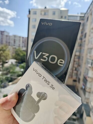 телефон fly e120: Vivo V27 Pro, 256 GB, İki sim kartlı, Face ID, Sənədlərlə