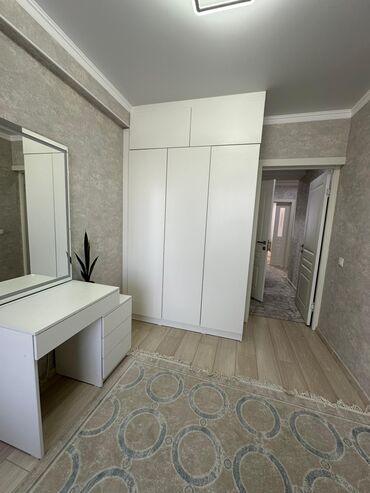 Куплю квартиру: 2 комнаты, 51 м², С мебелью — 6