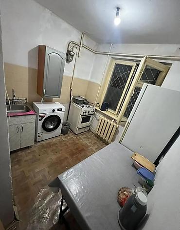 2 bedroom: Сдаётся 2‑комнатная квартира, г. Бишкек, 7 мкр, 104 серия, 1 этаж — 4