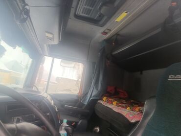 Тягачи: Тягач, DAF, 2001 г., Без прицепа — 11