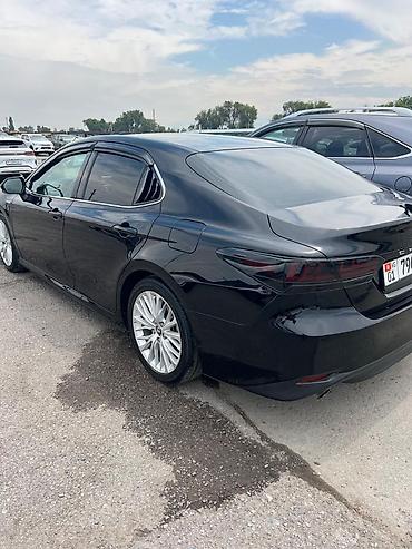 Продажа авто: Toyota Camry: 2018 г., Гибрид, Седан — 2