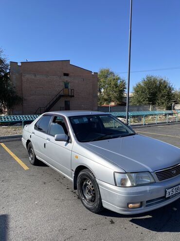 Nissan: Nissan Bluebird: 2000 г., 2 л, Автомат, Бензин, Седан