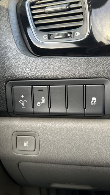 Kia: Kia Carnival: 2018 г., 2.2 л, Типтроник, Дизель, Минивэн at lalafo.kg — 9 Kia: Kia Carnival: 2018 г., 2.2 л, Типтроник, Дизель, Минивэн — 9